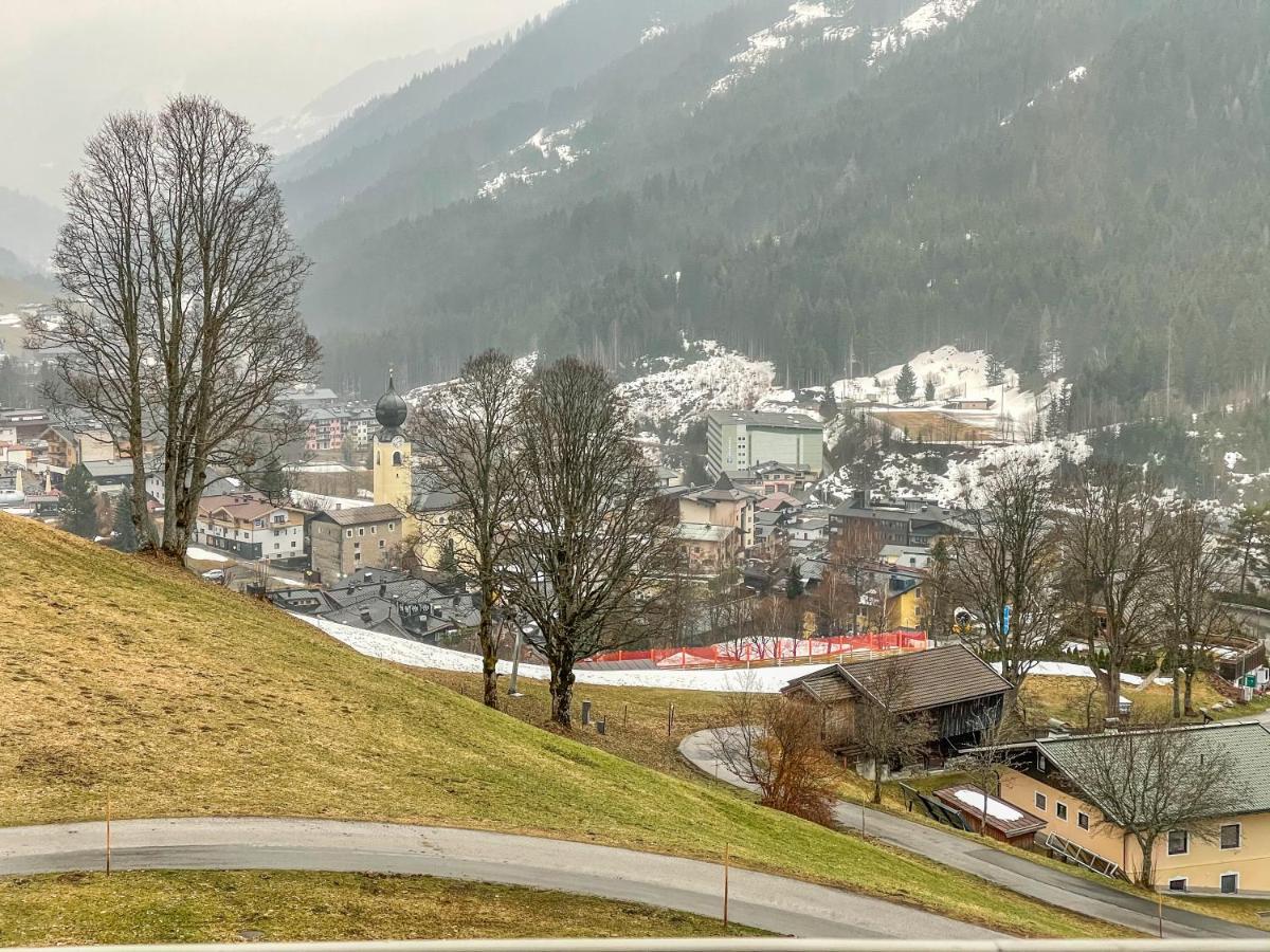 Saalbach Apartments Landhaus Bernkogel - Ski In Ski Out מראה חיצוני תמונה