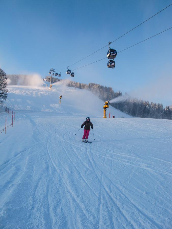 Saalbach Apartments Landhaus Bernkogel - Ski In Ski Out מראה חיצוני תמונה